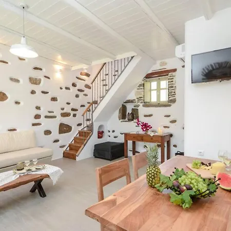 Anthemion Naxos With Outdoor Jacuzzi Holiday home *